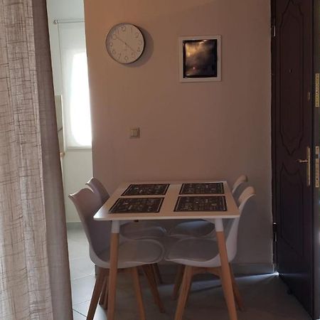 Michalis, 2-Bedroom Apartment In Saranda Екстер'єр фото