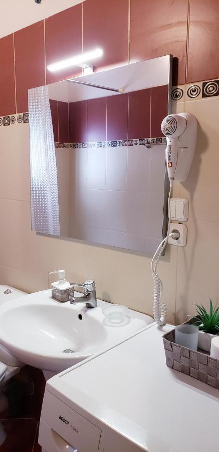 Michalis, 2-Bedroom Apartment In Saranda Екстер'єр фото